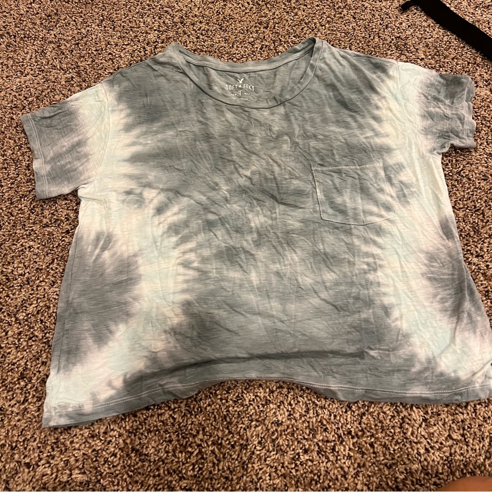 American Eagle tie dye shirt